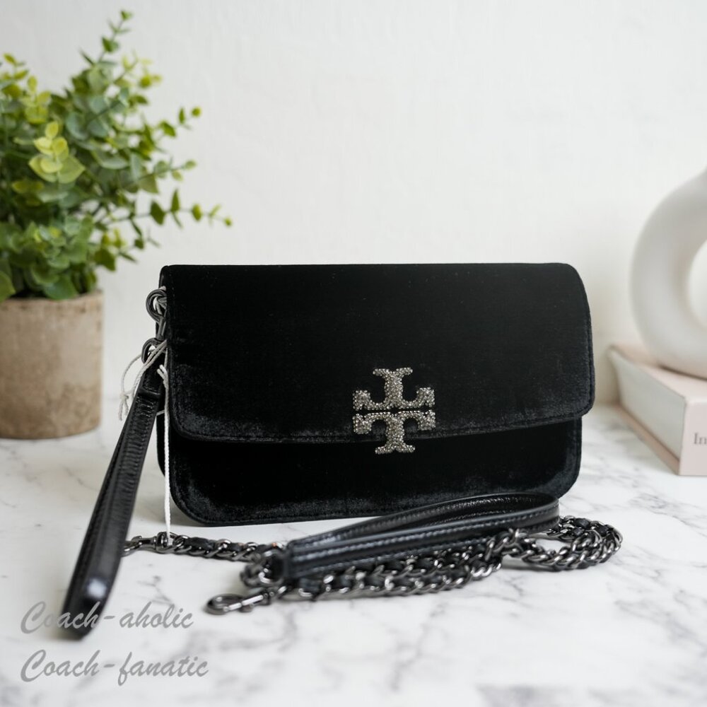 NWT Tory Burch Britten Chain Wallet Crossbody with Wristlet in Velvet Black